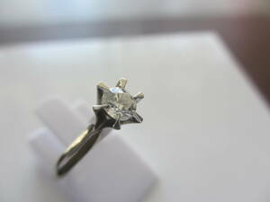 Pt900 プラチナ 指輪 リング ダイヤモンド 1石付き（0.31ct） 総重量 4.43ｇ サイズ 11号 USED ダイアモンド
