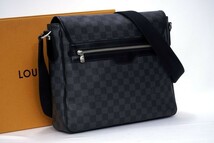 【極美品】 ルイヴィトン Louis Vuitton ダミエ グラフィット ダニエル MM ブラック系 ショルダーバッグ メンズ 1円 定価約16万 1052_画像2