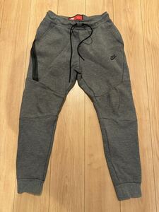 NIKE TECH FLEECE JOGGER PANTS　ナイキテックフリース　ジョガーパンツ　人気モデル　グレー　メンズ　Sサイズ　止水ジッパー　正規品