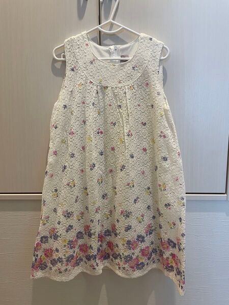 【新品】マザウェイズ 花柄ワンピース 120cm