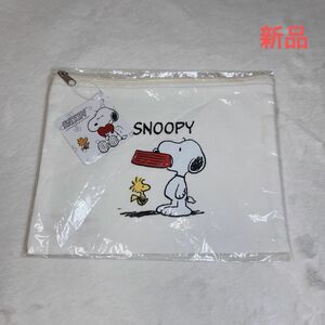 スヌーピー SNOOPY ポーチ　小物入れ