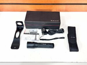 LEDLENSER[レッドレンザー]P7R LEDライト 1000lm 防水機能付 懐中電灯 ハンディ 中古品