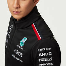 メルセデス AMG ペトロナス F1 2023 チーム ソフトシェル ジャケット XSサイズ (Mercedes-AMG F1 2023 Team Softshell Jacket)_画像3