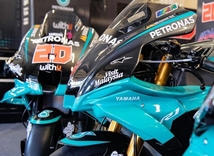 PETRONAS YAMAHA SRT ソフトシェルジャケット サイズ XXXL　_画像6