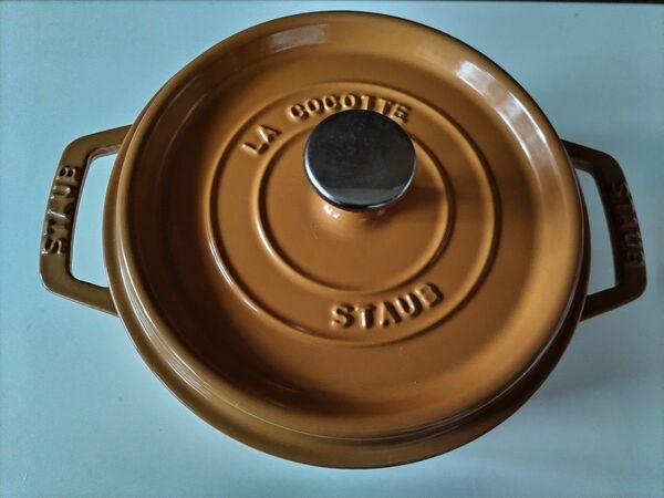 ストウブ 両手鍋 STAUB 使用品