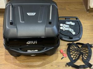 GIVI (ジビ) B32NBD-ADV バイク用 リアボックス 32L 未塗装ブラック ブラックパネル モノロックケース オプション付き　中古品