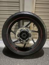 最終値下げ HONDA cbr250rr mc51 リアホイール s-22_画像1