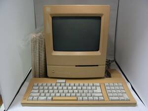 【送料無料】Apple Macintosh Classic Ⅱ M4150 本体 キーボード マウス 説明書