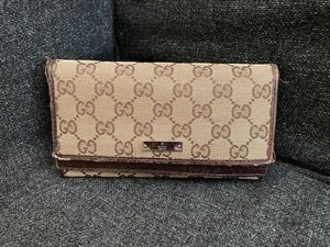 GUCCI グッチ Wフラップ 2つ折り財布 GGキャンバス レザー 131888 ブラウン