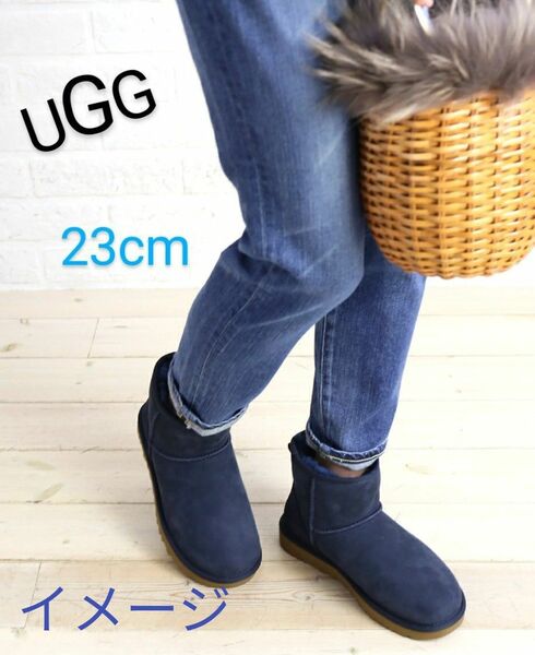 UGG アグクラッシックミニ ムートンブーツ 箱付き CLASSIC MINI NAVY 23cm ショートブーツ