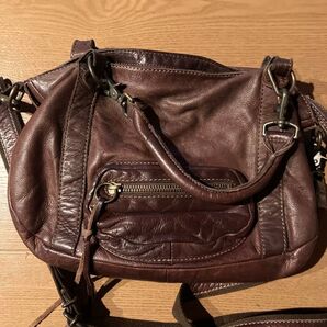 フーシフェルナーレ 本革製 斜め掛け ワンショルダーバッグ(タグ付き)