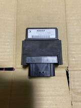 ホンダ CBR250R MC41 純正ECU 38770-KYJ-941 イグナイター　送料520円_画像1