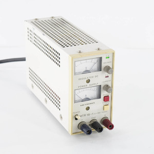 [JB] ジャンク MTR18-1 METRONIX 0-18V 1A メトロニクス REGULATED DC POWER SUPPLY 直流安定化電源 DC電源 直流電源[05628-0028]