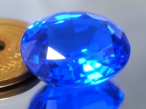 20.89ct 新品・特大サイズ・世界一綺麗なコバルトブルー アウイナイトカラー ３パターン変色効果有り 合成スピネル