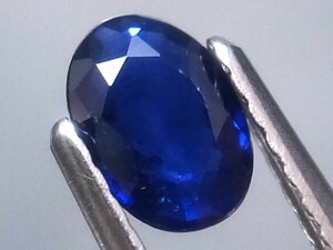 0.43ct 新品・天然ブルーサファイヤ マダガスカル産