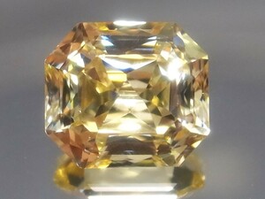 5.13ct 新品・最先端技術のレーザー光線によるニュータイプのカット仕上げ ・ゴールデンイエローカラーキュービックジルコニア