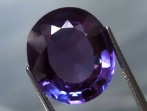 19.34ct 新品・大粒サイズ・アレキサンドライト変色効果タイプ・合成コランダム_画像3