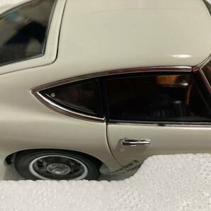 オートアート AUTOart 1/18 TOYOTA 2000 GT COUPE WHITE トヨタ 2000GT 初版ロットの画像7