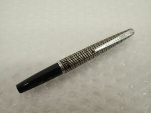 D983-60-M　PILOT パイロット 万年筆 Elite エリート ペン先 14K-585 M 格子柄　筆記用具　レターパック