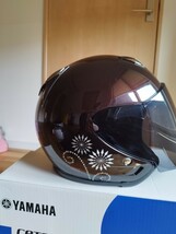 【レディース】美品　ヤマハ　ゼニス　モカ　XSサイズ（53〜54cm）新品クリアシールドとグローブ（Sサイズ）付き　ジェットヘルメット_画像3