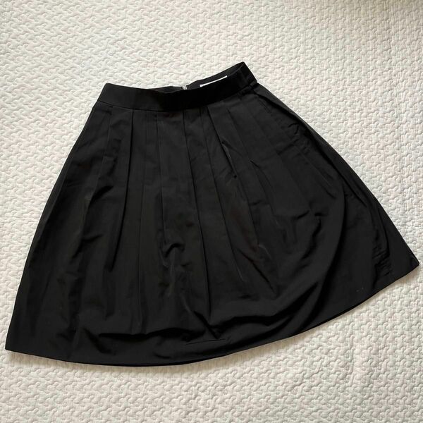 M-premier BLACK スカート