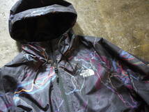 新品 撥水 XXL/ノースフェイス フルジップ ナイロン ジャケット マウンテンパーカ 総柄 THE NORTH FACE NOVELTY RAIN HOODIE_画像3