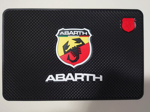 フィアット アバルト ABARTH ロゴ入り アンチスリップマット(滑り止めダッシュマット)