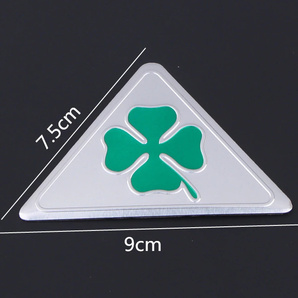 アルファロメオ フェンダー向け 左右対称タイプ アルミ製 四つ葉 三角 デルタ クローバー クアドリ(QV) フェンダーバッジ ミニバッジ付の画像4