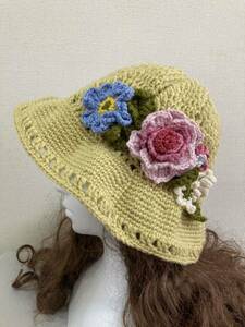手編み帽子 ニットキャップ ハンドメイド ニット帽 イエロー　バラのお花 いっぱい 