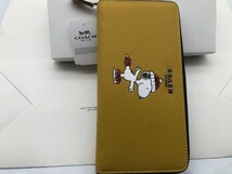 コーチ COACH 長財布 財布 コーディオン ウォレット・スヌーピー モチーフ新品 未使用 贈り物CE715 財布 n090_画像4