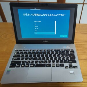 FUJITSU　LIFEBOOK S904/H