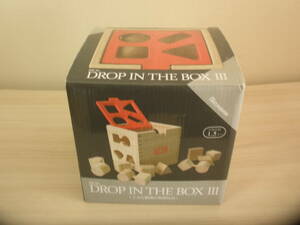 DROP IN THE BOX Ⅲ devising .. structure. intellectual training toy 