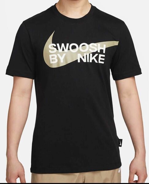 NIKE ナイキ　Tシャツ　SWOOSH スウッシュ　新品　激レア　即完売　タグ付き　Mサイズ　ブラック　黒