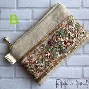 hand made インド刺繍レース付きフラットミニポーチB（ナチュラル）