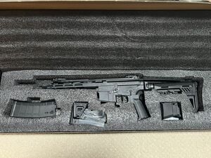 C.A.T AR-15 ヴァーサテイル8