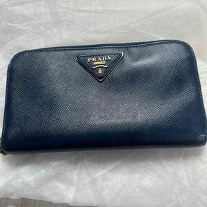 PRADA 長財布 ラウンドファスナー プラダ サフィアーノレザー 三角ロゴ ブルー　美品　送料無料！