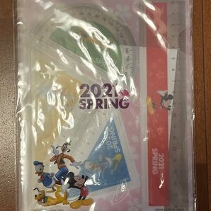 最安値!!未開封!!ディズニーの文房具 算数 分度器 定規 三角定規 セット 子供向け 小学生向け