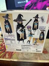 【未開封品・美品】figma 涼宮ハルヒの憂鬱　長門有希 悪い魔法使いver._画像2