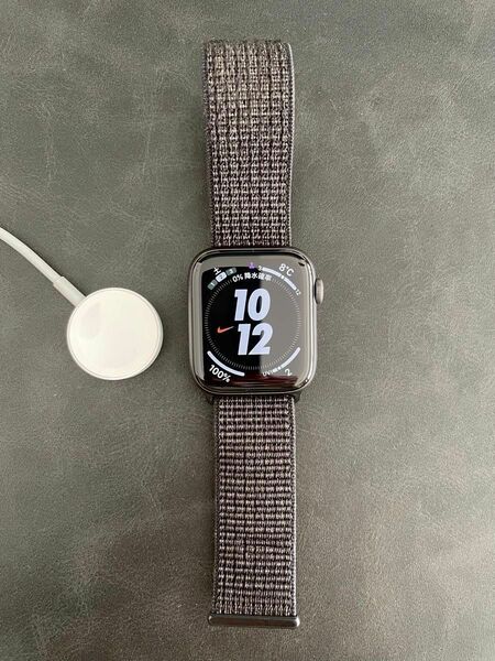 Apple Watch Series 5 GPS + Cellular