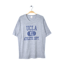 【送料無料】80s UCLA ATHLETIC DEPT. 霜降りグレー 3段プリント カプセル USA製 ヴィンテージTシャツ サイズXL 古着 @BZ0217_画像1