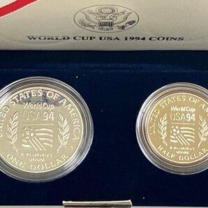 【J14892】WORLD CUP USA 1994 COMMEMORATEIVE COINS 銀コイン26.73g 銅コイン11.3g 箱 ケース付き 中古保管品の画像6