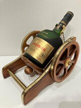 【O25683】COURVOISIER クルボアジェ VSOP ファインシャンパーニュ ブランデー 700ml 40％ 砲台 コルク付 未開栓_画像1