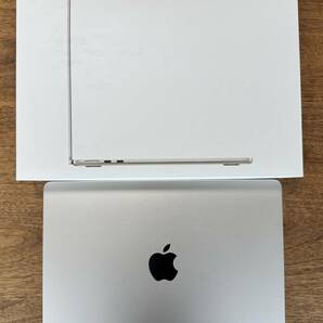 【送料無料】【中古品】MacBook Air スターライト ［MLY13J/A］ SSD 256GB メモリ 8GB M2 13-inch 2022モデルの画像2