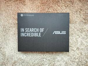 ASUS Chromebook C300 ノートパソコン　超美品　（オールホワイト）中古品