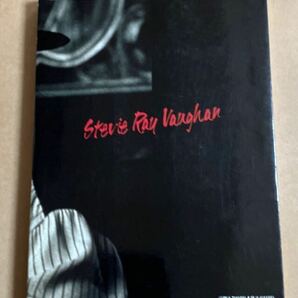 STEVIE RAY VAUGHAN 魂への帰還 1995年1月11日 2版発行 スティーヴィー・レイ・ヴォーン 絶版 帯無し カバー全体にスレ シール跡ありの画像2