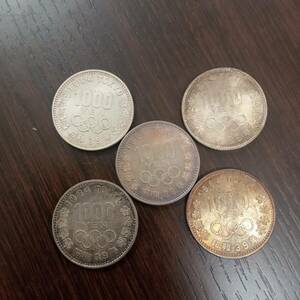 #13039/13049etc【１０００円銀貨 ５枚】