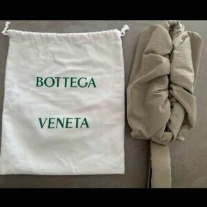 新品　BOTTEGAVENETA ボッテガヴェネタ　ボディバッグ　ベージュ