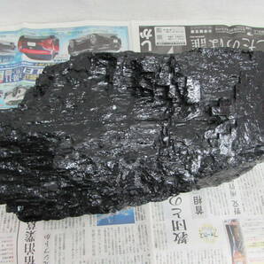 昭和レトロ 北海道 夕張市 炭鉱 石炭 塊 国産石炭 オブジェ 置物 重量：約14.2kg 【引取歓迎 札幌】の画像2