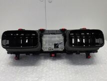 ★ハリアー HV プレミアム 4WD AVU65W★エアコン 吹き出し口 センター 時計 55670-48120 2ARFXE_画像7