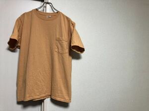 【送料込み】MADE IN USA アメリカ製 グッドウェアーGOODWEARポケット付き TシャツポケT 半袖Tシャツ size L きなこ色